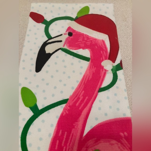 Cynthia Rowley Dish Kitchen Hand Towels Christmas Flamingo Santa Hat - Picture 2 of 4